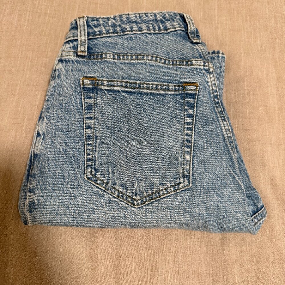 Abercrombie & Fitch Dad High Rise Jeans Size 28/6R Curve Love in Medium Wash - Picture 7 of 7